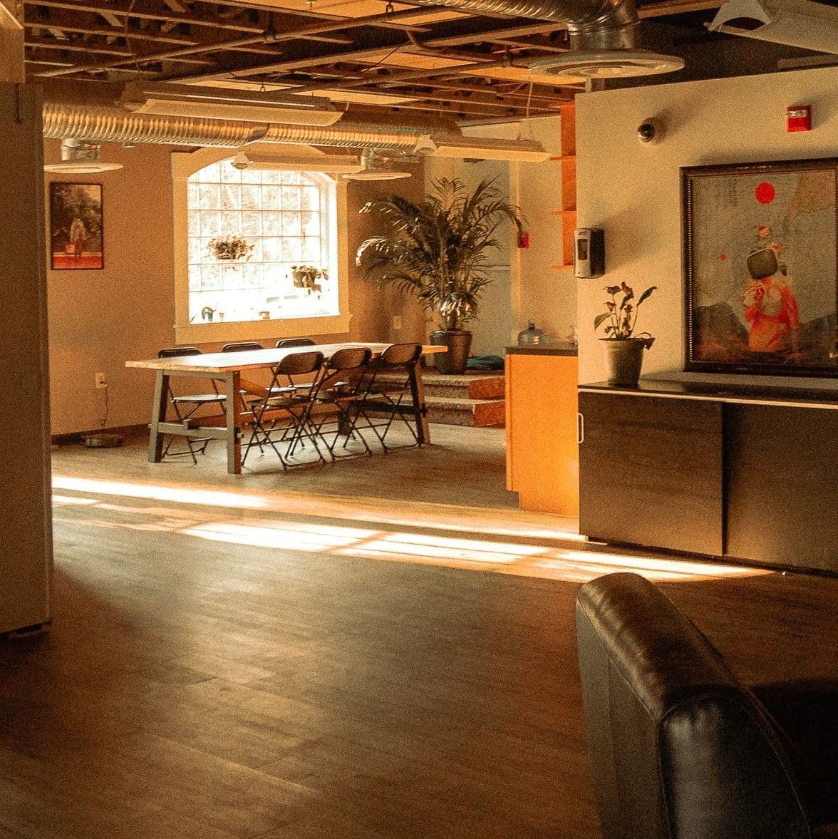 Glass House Recovery meeting space